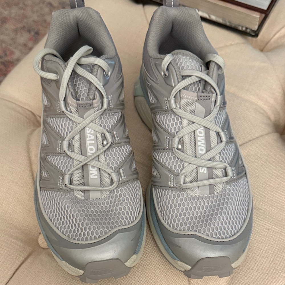 Salomon XT6 Silver and Gray Athletic Shoes